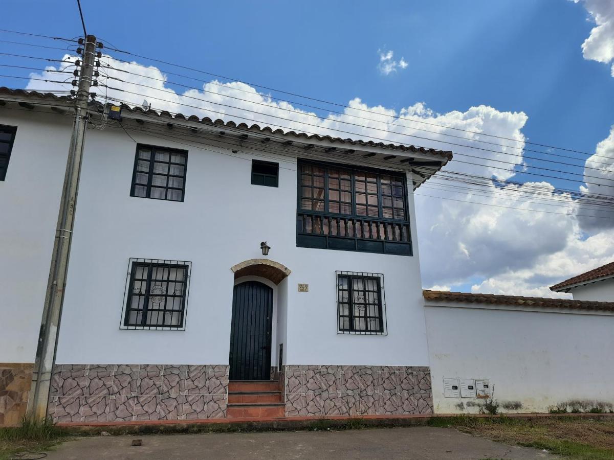 Aparta Hotel El Refugio De Maria Villa de Leyva Exteriér fotografie